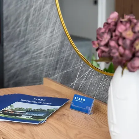 Sunny - Plac Wolnosci 6 * 포즈난